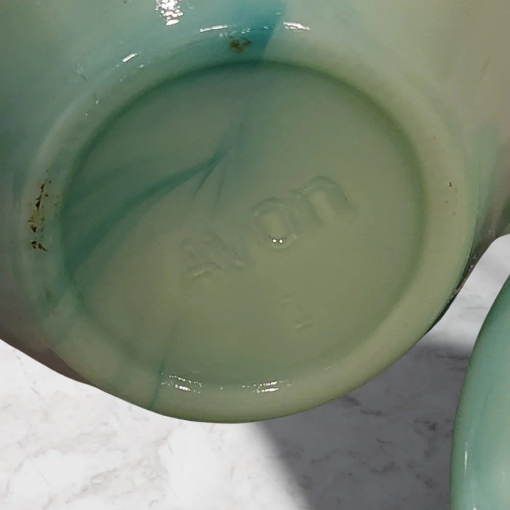 Vintage Avon Jadeite Green Swirl Milk Glass  Pitcher With Stopper and‎ Basin